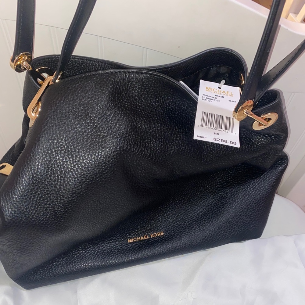 BRAND NEW WITH TAGS Michael Kors “Raven” lg tote